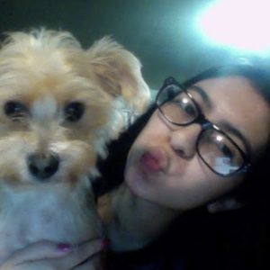 Meet your Posher, Yasmine